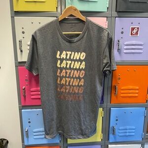 Unisex Gray Graphic T-Shirt, M